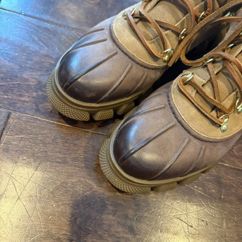 Sperry Summit tan leather rain boots
